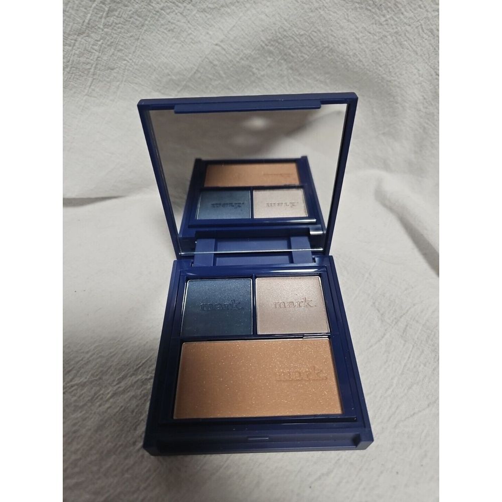 Avon Mark Makeup Palette South Beach‎